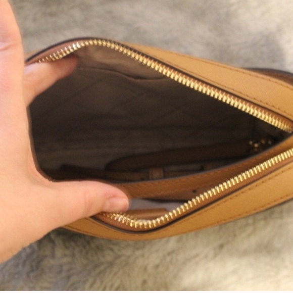 Michael Kors brown east west crossbody jet set - Picture 5 of 8